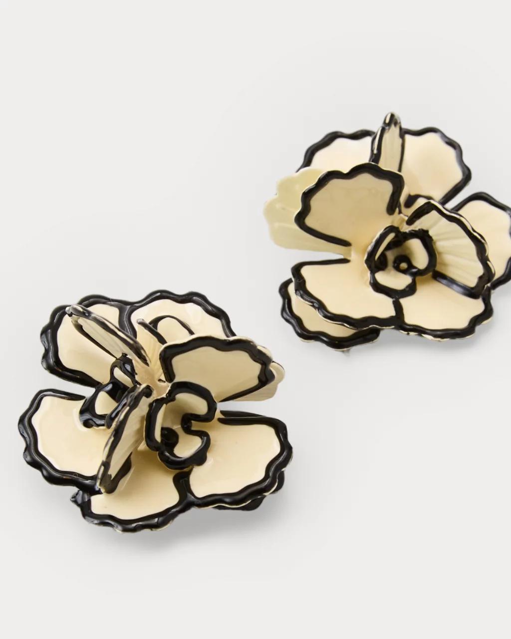 Blushing Blooms Earrings - Coconut