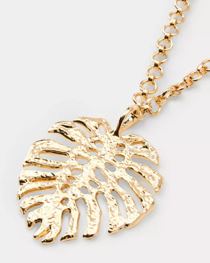 Hide And Leaf Necklace - Gold Metallic